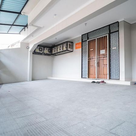 فندق Koolkost Near Pasar Baru جاكرتا المظهر الخارجي الصورة